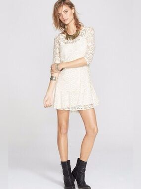 Free People Walking To The Sun Dress Cream Lace Scoop Neck Size 6 Boho